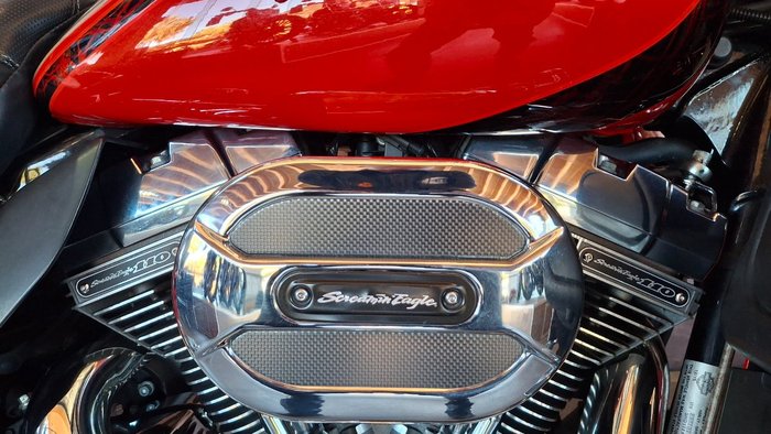 2016 Harley-davidson FLHTKSE CVO LIMITED Red