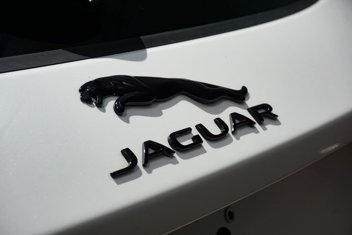 2024 Jaguar E-PACE P250 R-Dynamic SE