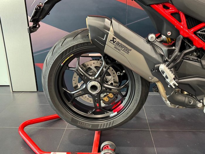 2025 Ducati Multistrada V4 Pikes Peak Multistrada Red