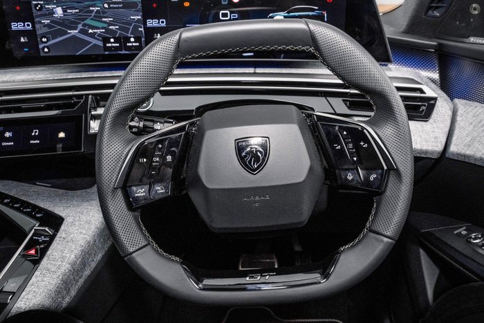 2025 Peugeot 3008 GT Premium Hybrid