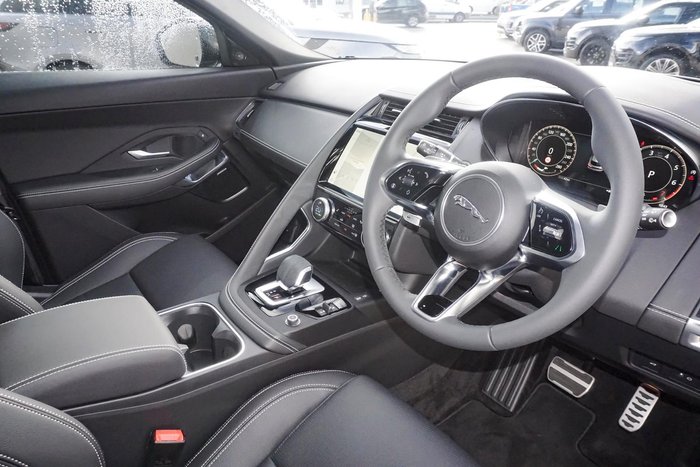 2024 Jaguar E-PACE P250 R-Dynamic SE