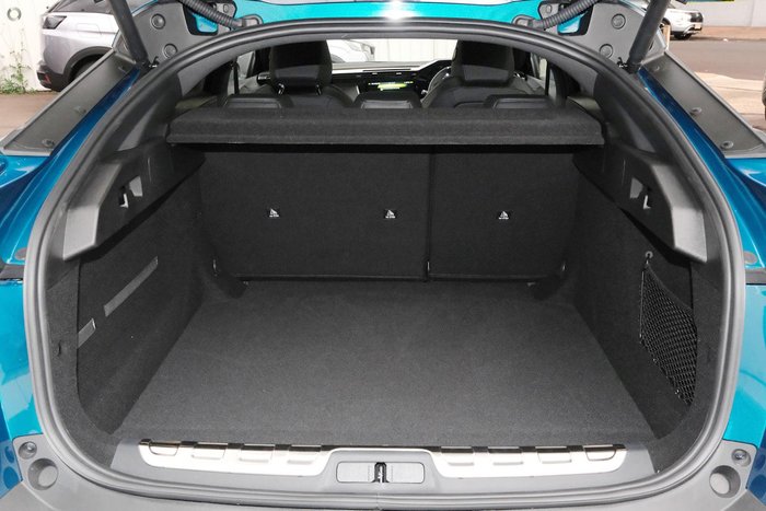 2025 Peugeot 408 GT Premium Hybrid