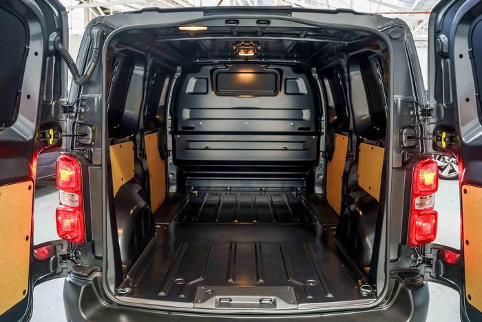 2025 Peugeot Expert Pro