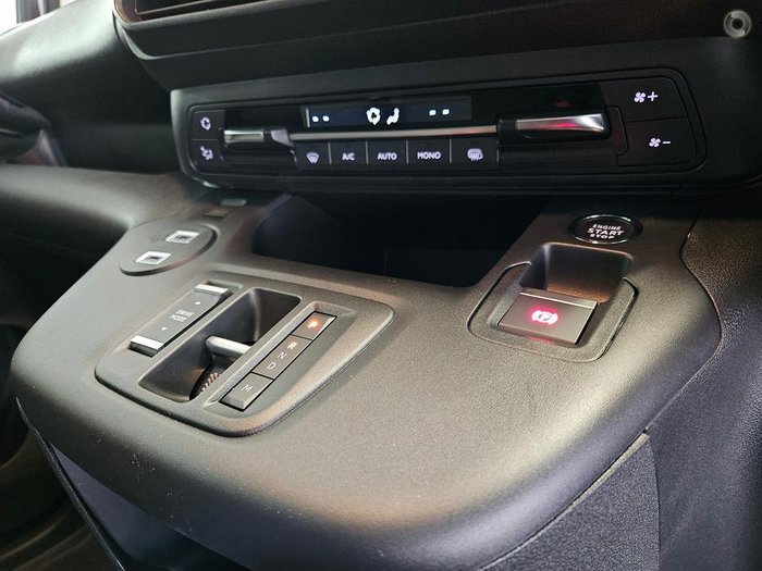 2024 Peugeot Partner Premium