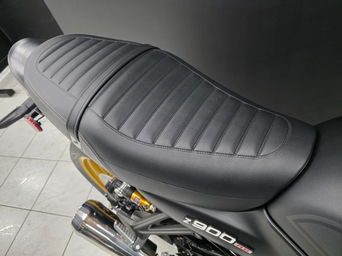 2025 Kawasaki Z900RS SE Black