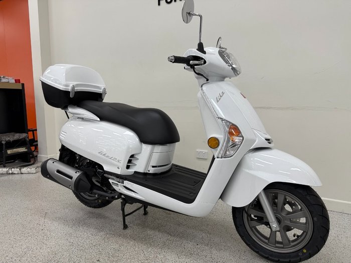 2025 Kymco LIKE 125 White