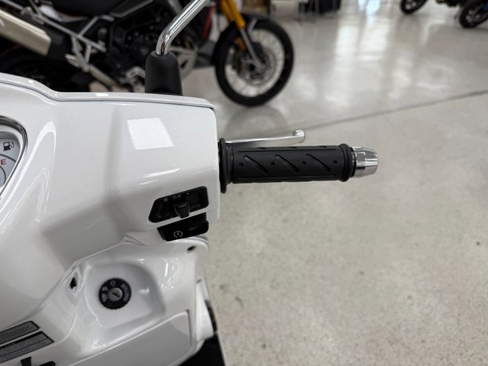 2025 Kymco LIKE 125 White