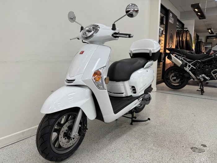 2025 Kymco LIKE 125 White