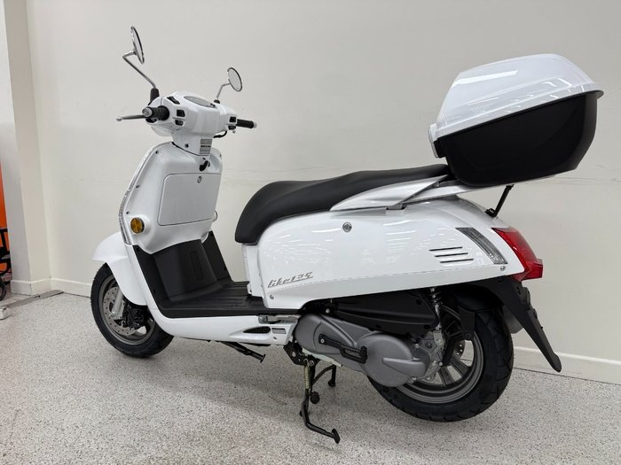 2025 Kymco LIKE 125 White