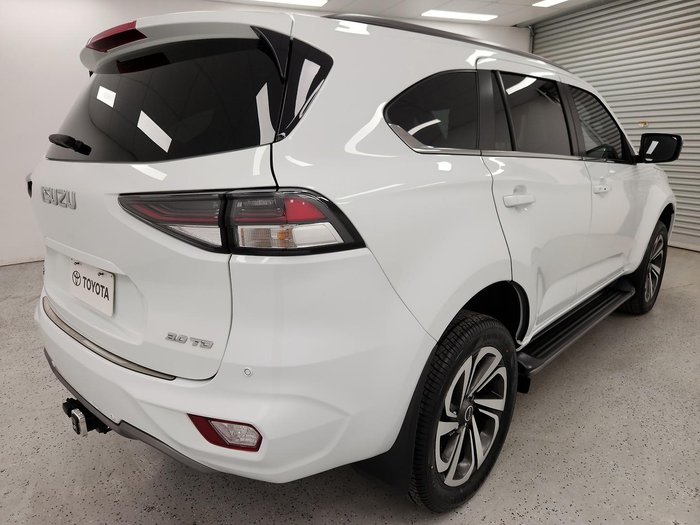 2022 Isuzu MU-X LS-T MY23 4X4 Dual Range Mineral White