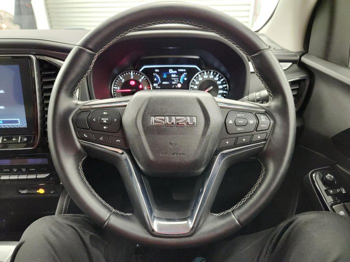 2022 Isuzu MU-X LS-T MY23 4X4 Dual Range Mineral White