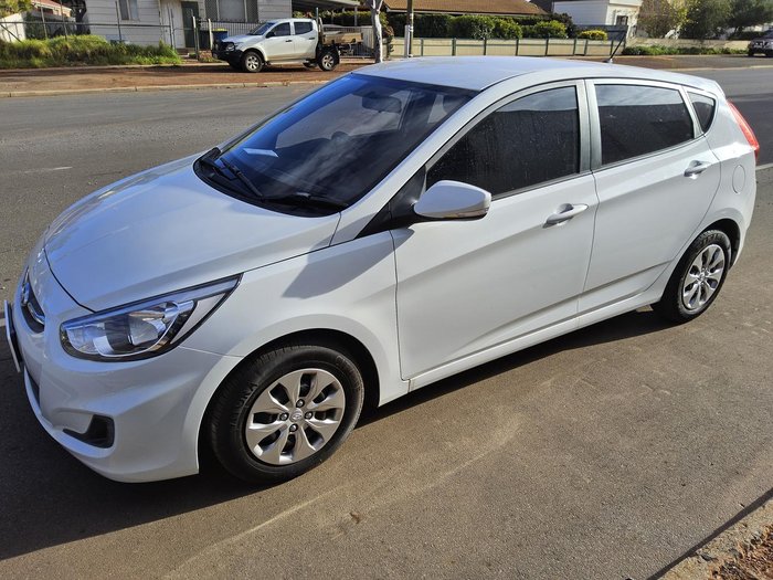 2017 Hyundai Accent Active RB4 MY17 Crystal White