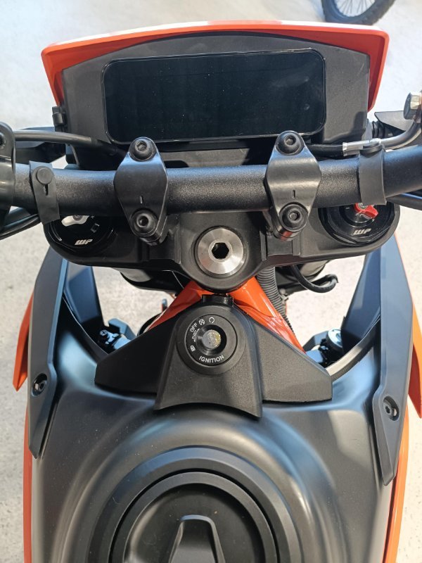 2025 KTM 2025 KTM 390cc 390 ENDURO R ORANGE