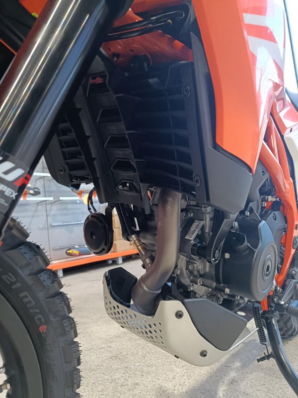2025 KTM 2025 KTM 390cc 390 ENDURO R ORANGE