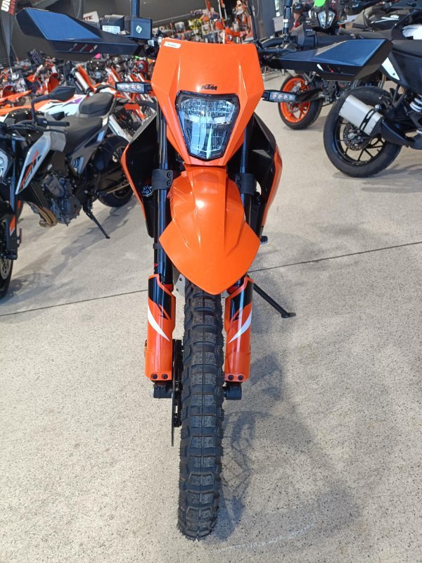 2025 KTM 2025 KTM 390cc 390 ENDURO R ORANGE