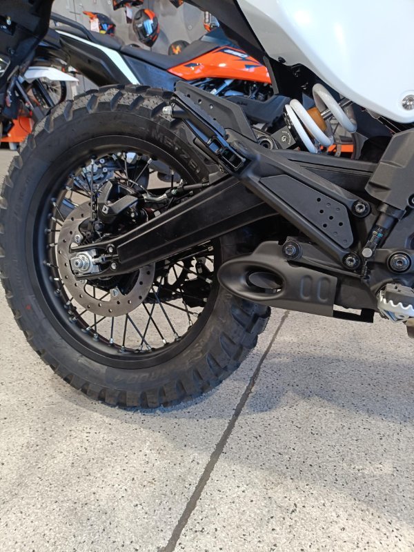 2025 KTM 2025 KTM 390cc 390 ENDURO R ORANGE