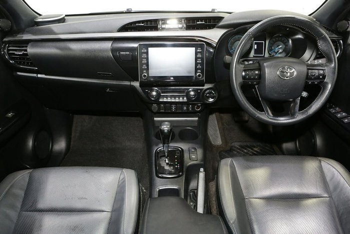 2023 Toyota Hilux Rogue