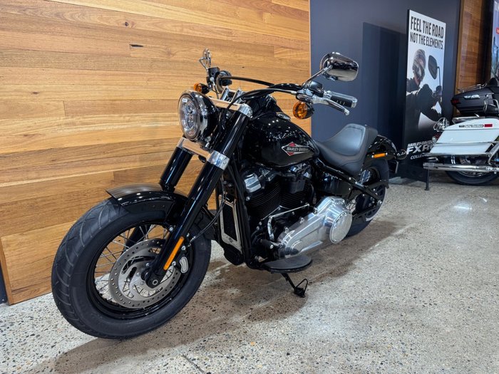 2018 Harley-davidson FLSL SOFTAIL SLIM Black