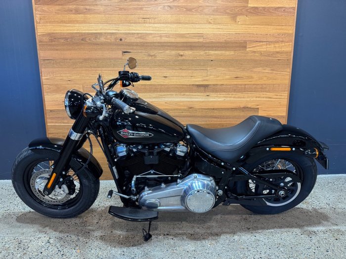 2018 Harley-davidson FLSL SOFTAIL SLIM Black