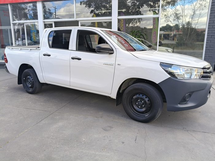 2023 Toyota Hilux Workmate TGN121R 4x2 Glacier White