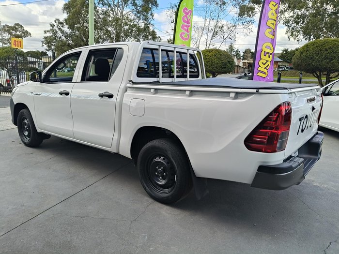 2023 Toyota Hilux Workmate TGN121R 4x2 Glacier White