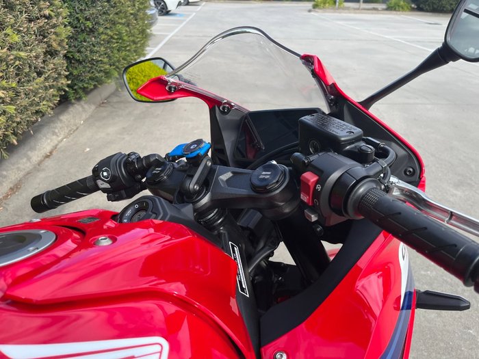2024 Honda CBR650RAC Red