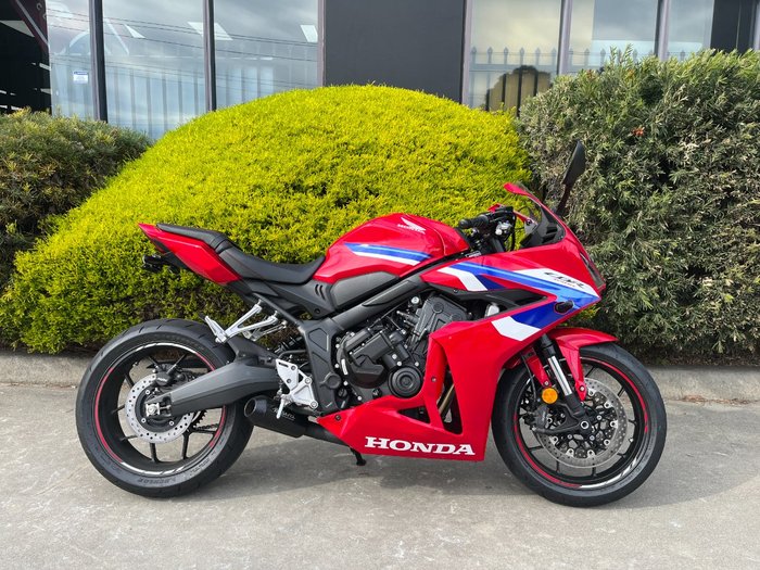 2024 Honda CBR650RAC Red