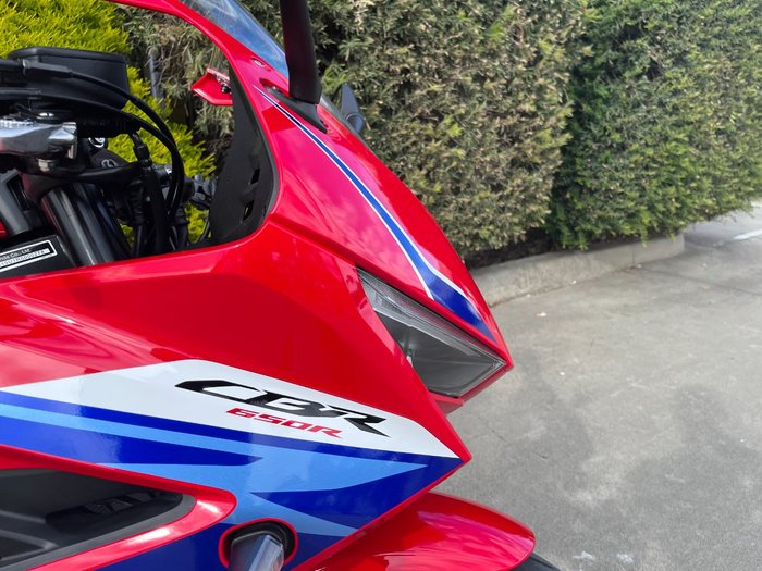2024 Honda CBR650RAC Red