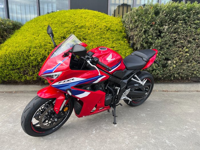 2024 Honda CBR650RAC Red