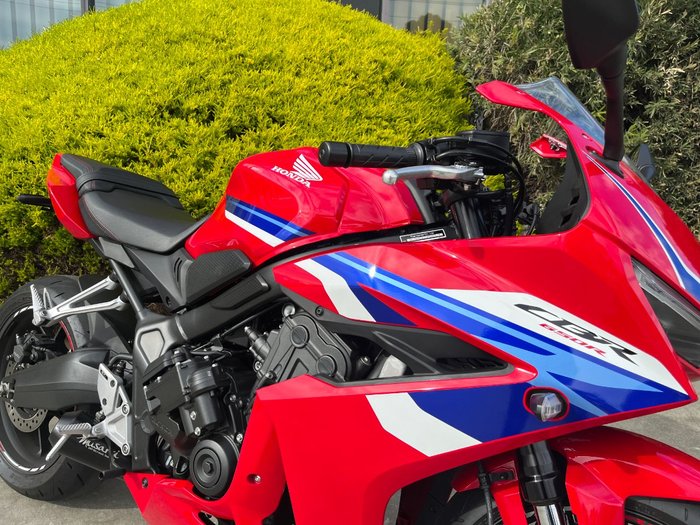 2024 Honda CBR650RAC Red