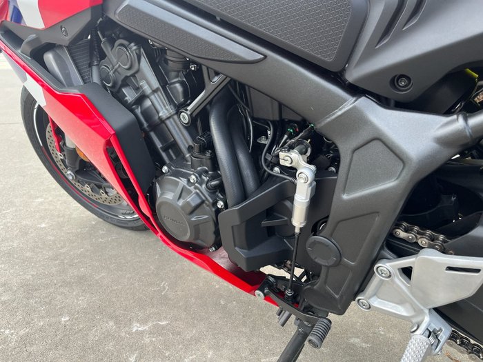 2024 Honda CBR650RAC Red