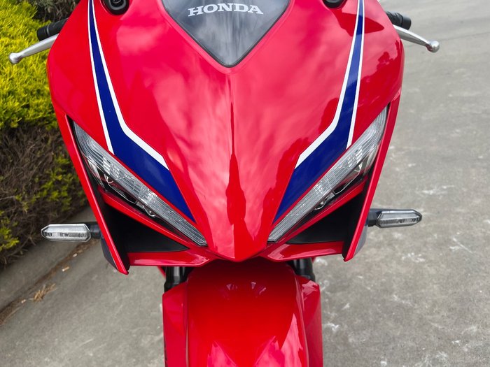 2024 Honda CBR650RAC Red