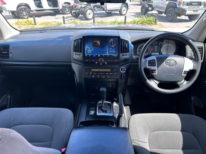 2013 Toyota Landcruiser GXL VDJ200R MY12 4X4 Constant Silver Pearl