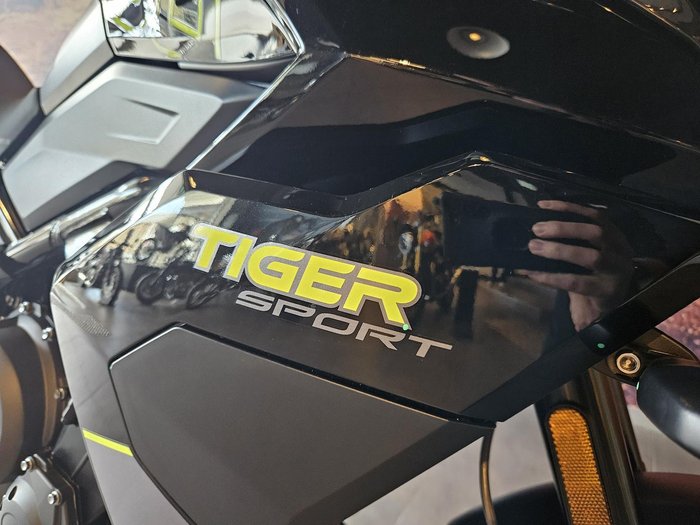 2025 Triumph Tiger Sport 800 Tiger Black