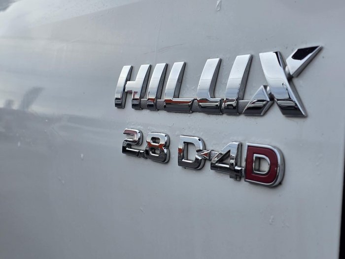 2016 Toyota Hilux SR GUN126R 4X4 Dual Range Glacier White