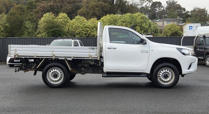 2016 Toyota Hilux SR GUN126R 4X4 Dual Range Glacier White
