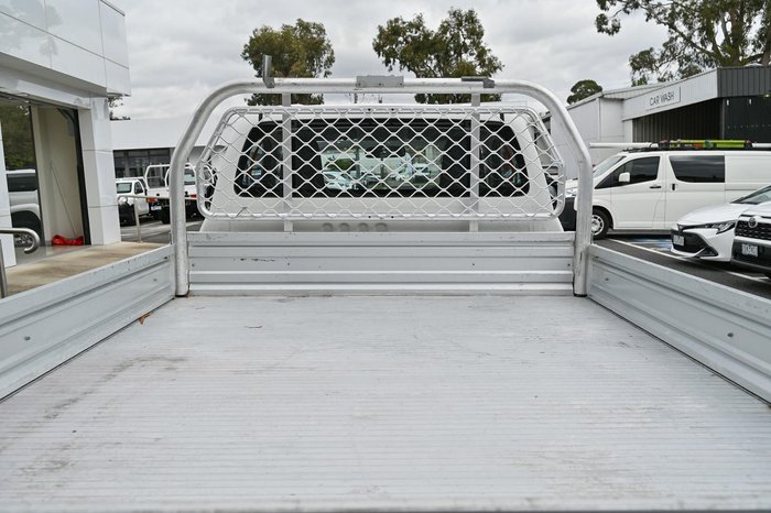 2016 Toyota Hilux SR GUN126R 4X4 Dual Range Glacier White