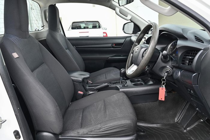 2016 Toyota Hilux SR GUN126R 4X4 Dual Range Glacier White