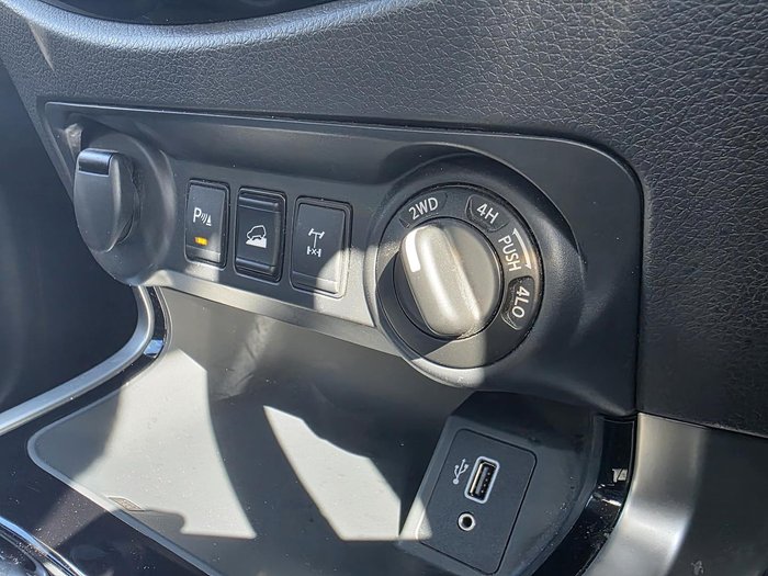 2020 Nissan Navara ST-X D23 Series 4 4X4 Dual Range Slate Grey