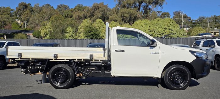 2021 Toyota Hilux Workmate TGN121R 4x2 Glacier White