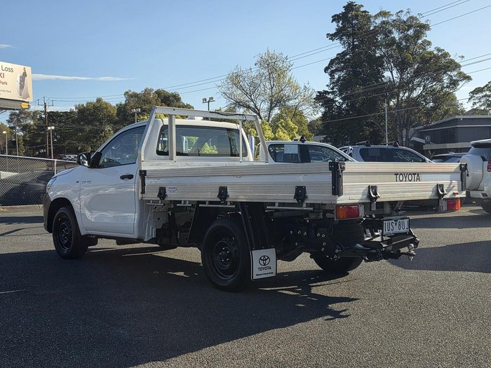 2021 Toyota Hilux Workmate TGN121R 4x2 Glacier White