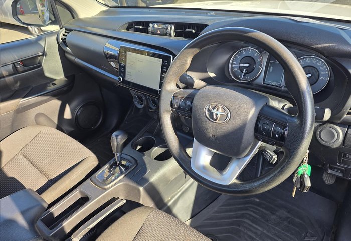 2021 Toyota Hilux Workmate TGN121R 4x2 Glacier White