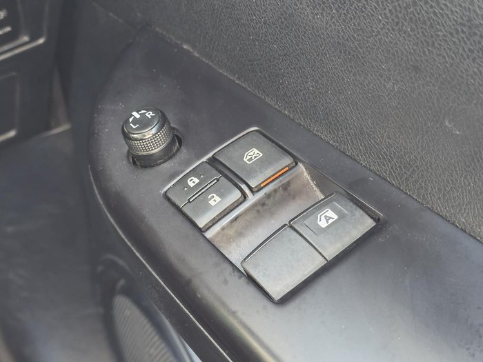 2021 Toyota Hilux Workmate TGN121R 4x2 Glacier White