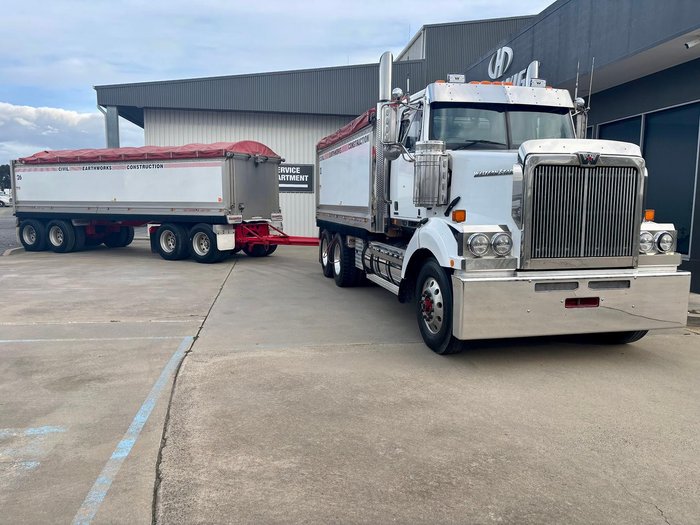 2018 Western Star 4864Fs2 Pbs Approved Truck & Dog Trailer Combo In Stock Now! White