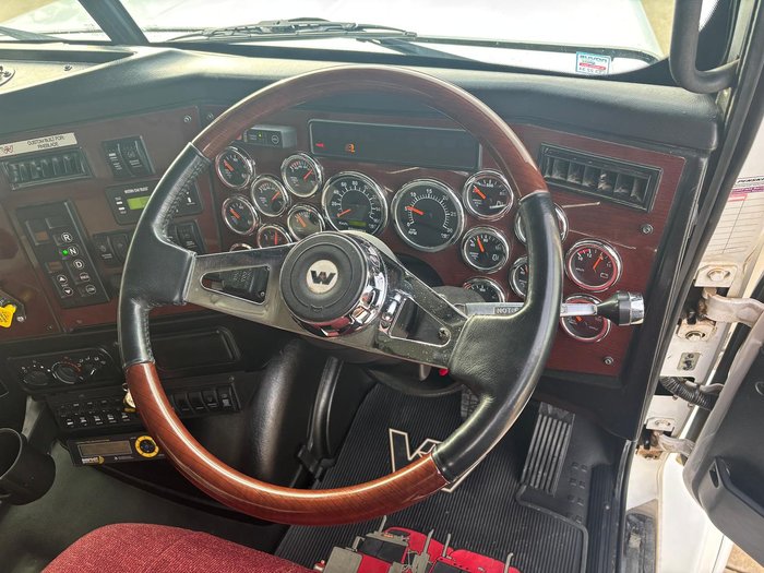 2018 Western Star 4864Fs2 Pbs Approved Truck & Dog Trailer Combo In Stock Now! White