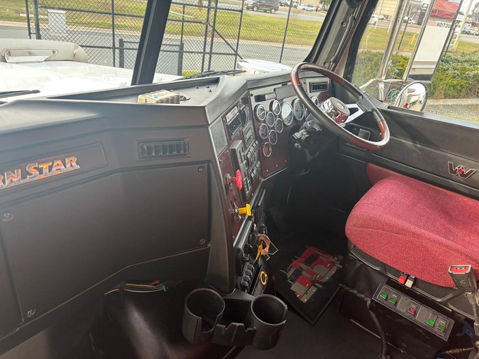 2018 Western Star 4864Fs2 Pbs Approved Truck & Dog Trailer Combo In Stock Now! White