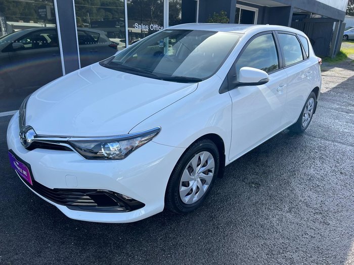 2018 Toyota Corolla Ascent ZRE182R Glacier White