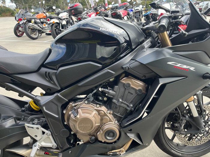 2021 Honda CBR650R Black