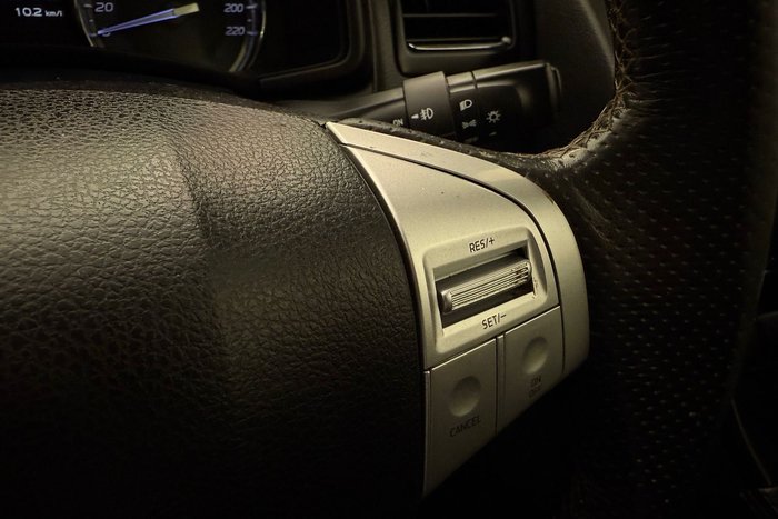 2021 Isuzu MU-X LS-T