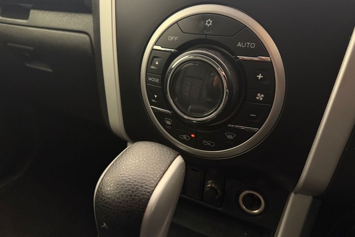 2021 Isuzu MU-X LS-T